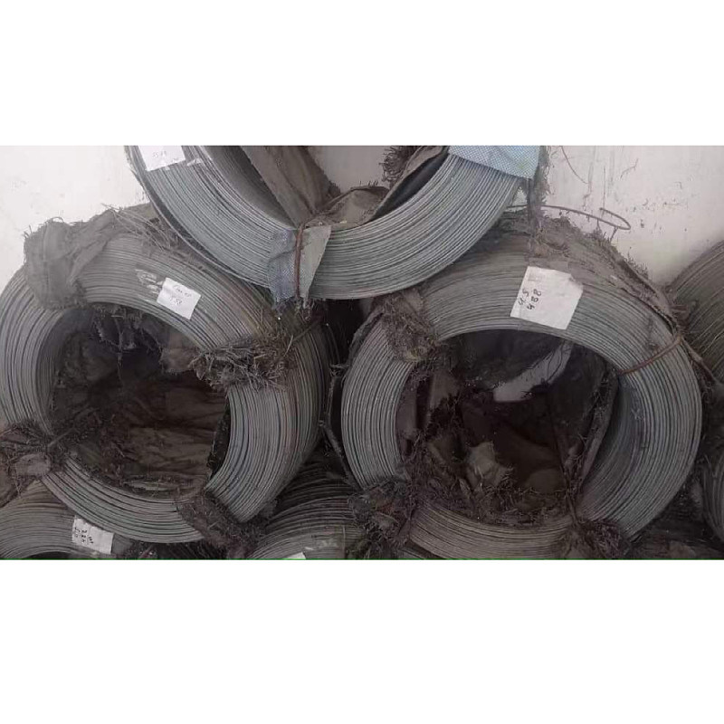 Máquina de enrollado de alambre de acero con bobina de 130 mm de diámetro interior y bobina de 320 mm de diámetro exterior