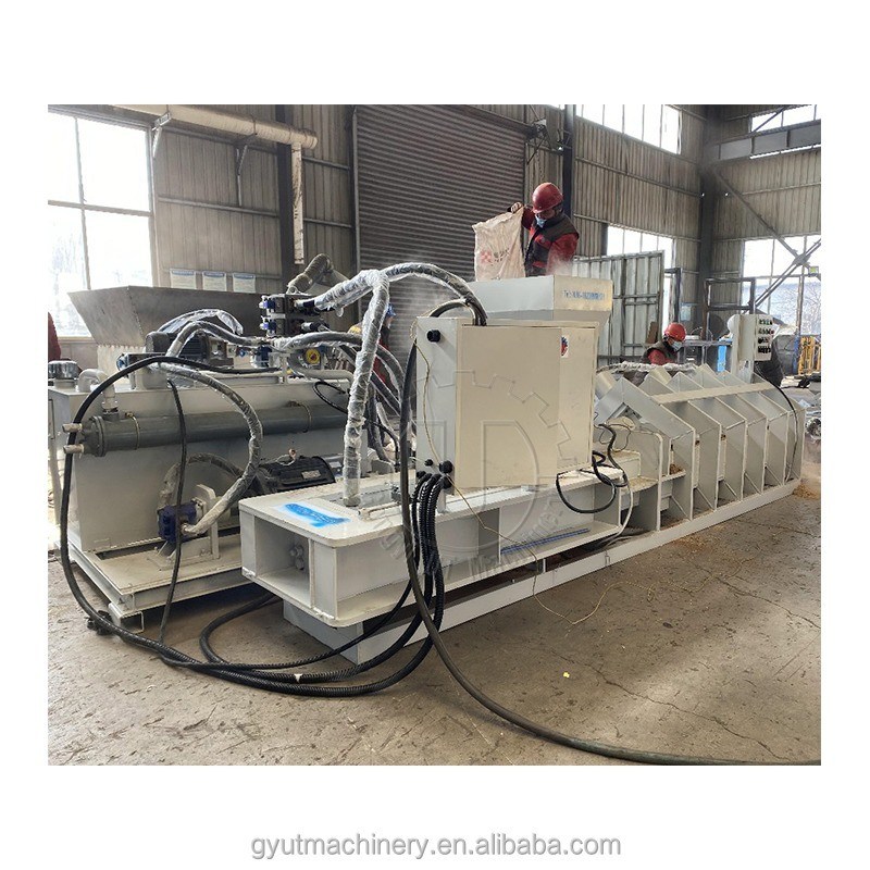 Máquina de fabricación de bloques de turba de coco de alta capacidad con 140-150 bloques por hora de producción