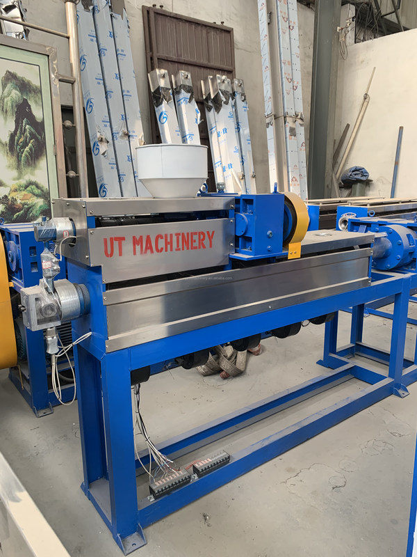 Máquina de extrusión de luz de banda LED/cuerdas de neón con tornillo de alta velocidad de 180 kg de capacidad de PVC