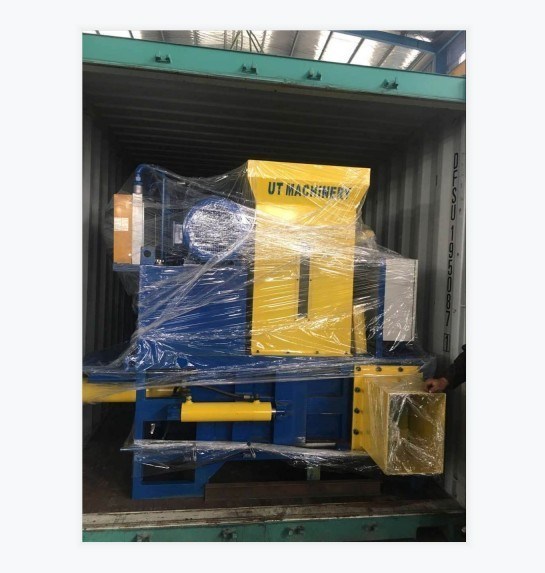 Máquina para comprimir el polvo de sierra de madera con motor eléctrico