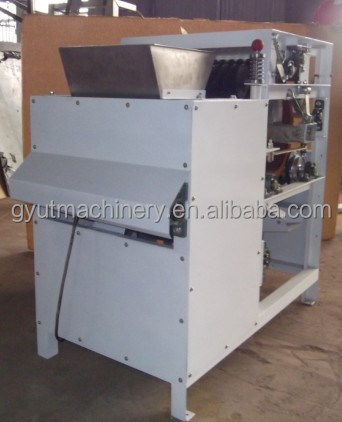 Máquina de exfoliación húmeda para el agrietamiento y el agrietamiento de los núcleos de albaricoques