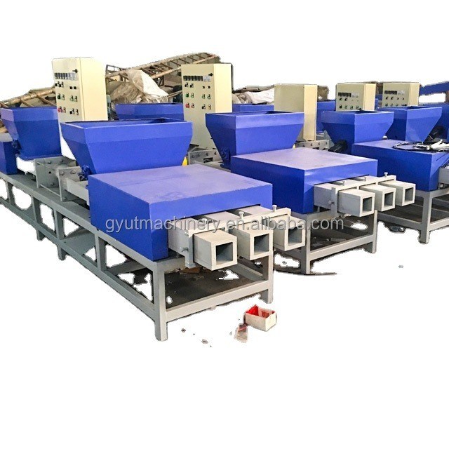 Máquina de fabricación de bloques de aserrín de madera de cuatro cabezas de 90 mm * 90 mm con trampolín redondo de alta capacidad