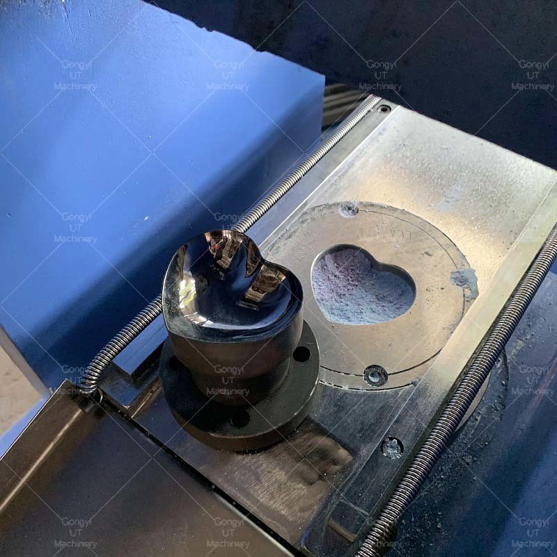 Máquina de formación de bombas de baños de dos colores para la bomba de baño orgánica natural