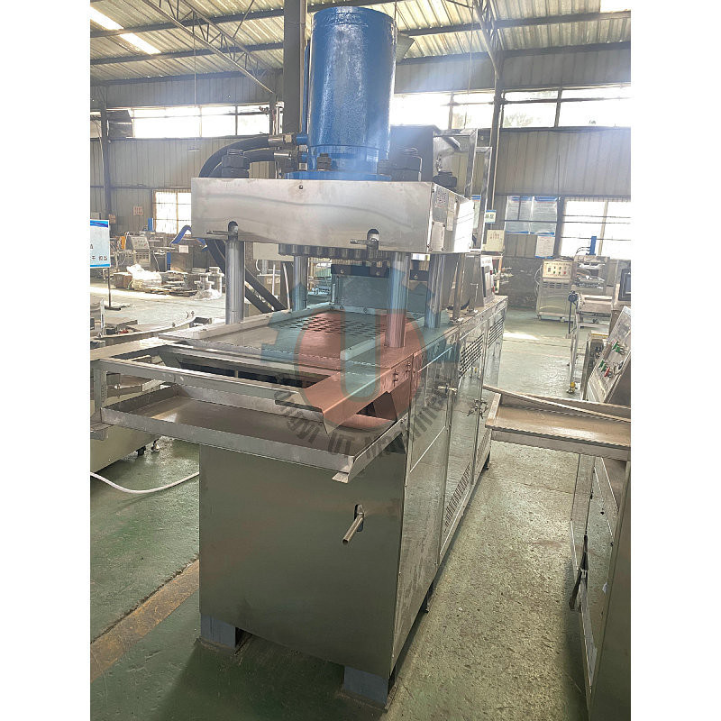 Máquina para formar cubos de azúcar para la línea de procesamiento de cubos de azúcar Equipo de fabricación de azúcar cúbico