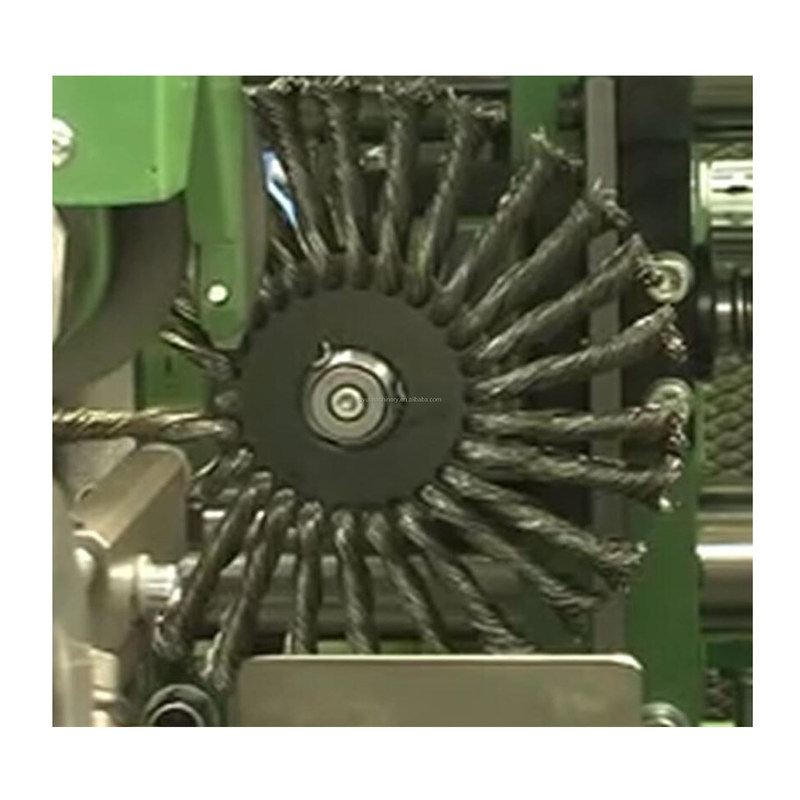 Máquina de cepillado de torsión de alambre de alto rendimiento controlada por PLC para la producción de ruedas de alambre de acero