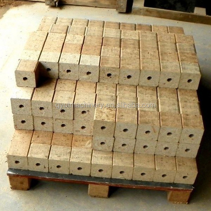 Recuperación de los residuos de aserradura de madera Bloque de pie de madera Presión en caliente con 550-700 kg/m3 de presión