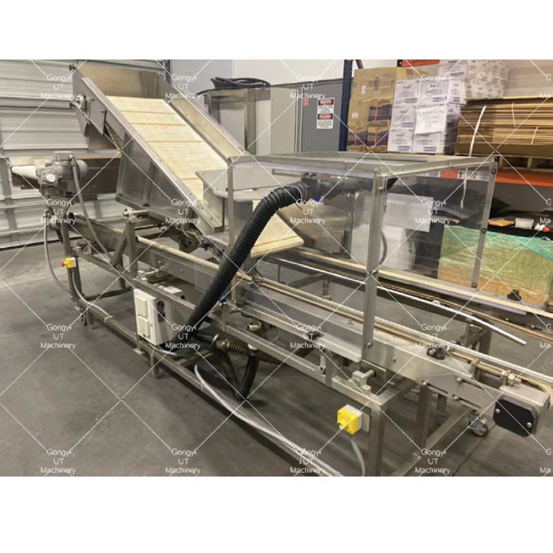 Máquina de recolección de bandejas de microgreens personalizada con cinta transportadora para brotes de guisantes